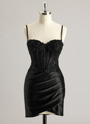 Slida/kolumn Hjärteringning Korta/Mini Balklänningar med pärlor