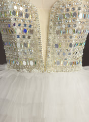 Balklänning/Princess Hjärteringning V-ringning Svepande släp Tyll Balklänningar med strass paljetter pärlor