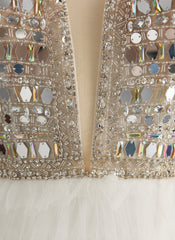 Ball-Gown/Princess Sweetheart V-Neck Sweep Train Tulle Prom Dresses With Rhinestone Sequins Beading