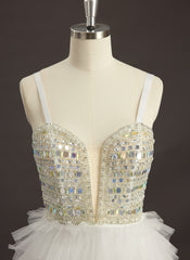 Ballkjole/Prinsesse Hjertehals V-hals Sweep Slep Tyll Ballkjoler Med Rhinestone Paljetter Perler