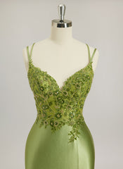 Trumpet/Sjöjungfru V-ringning Svepande släp Jersey Balklänningar med paljetter som pärlor broderade